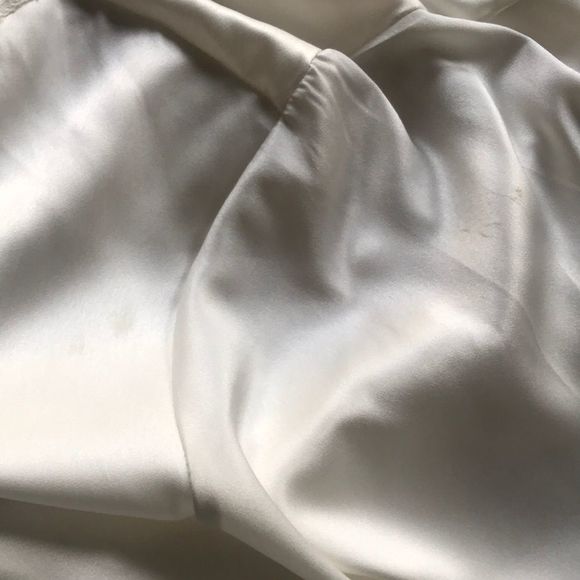 Gold Label VINTAGE VICTORIAS SECRET ROBE - Picture 16 of 16